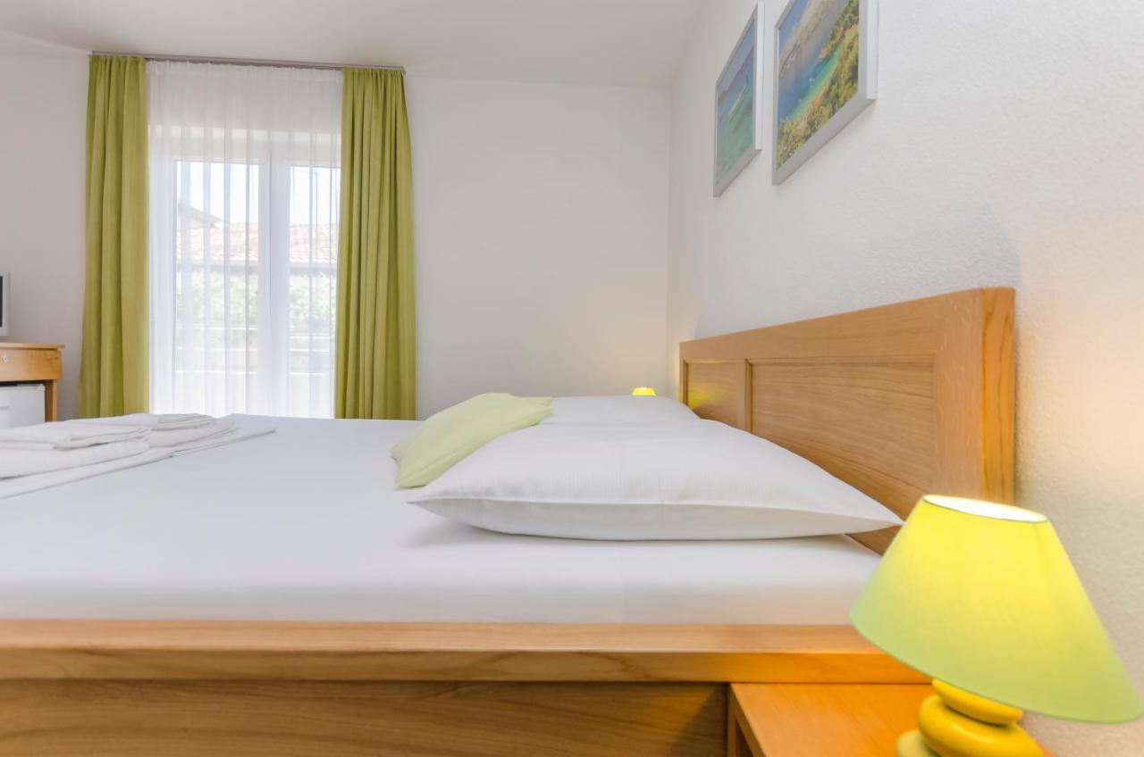 Zimmer Katarina Vodice Luaran gambar